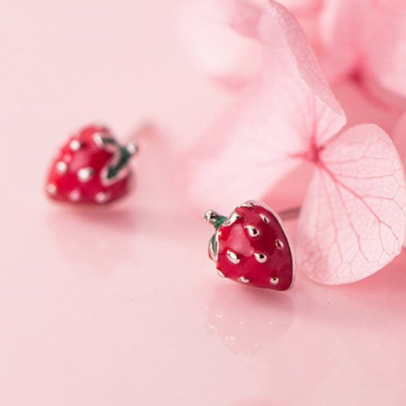 Jewelry - Strawberry Earrings